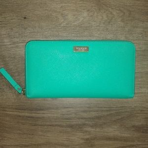 🌸kate spade wallet🌸